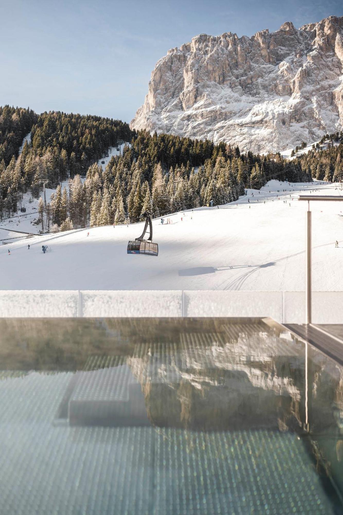 Hotel Plan De Gralba - Das Berghotel Selva di Val Gardena Exterior photo